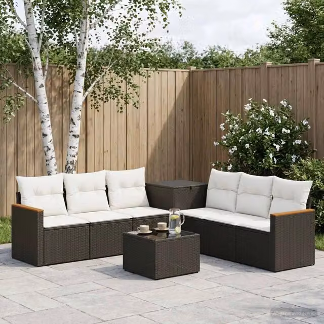 Set da giardino moderno vidaXL composto da 8 pezzi in polyrattan con struttura in metallo e legno di acacia, colore nero e bianco, include divano a L, elementi angolari, divano a 3 posti e tavolino da caffè con cuscini imbottiti in tessuto resistente ai r