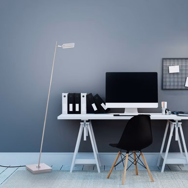 PURE Lampada da terra a LED Pure Mira, dimmerabile, Alluminio / Grigio / Zincato, Soggiorno / Sala da pranzo, Metallo, Moderno, Lampada LED da terra