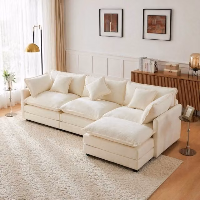 Divano angolare L 283x147x84 cm in chenille beige con chaise longue, per soggiorni piccoli –