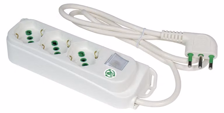 FANTON Multipresa OMEGA ECO RELIFE 3 prese bipasso schuko16A cavo 1,5 m. 3 spina a squadra italiana 16A + interruttore bipolare luminoso 47460ECO