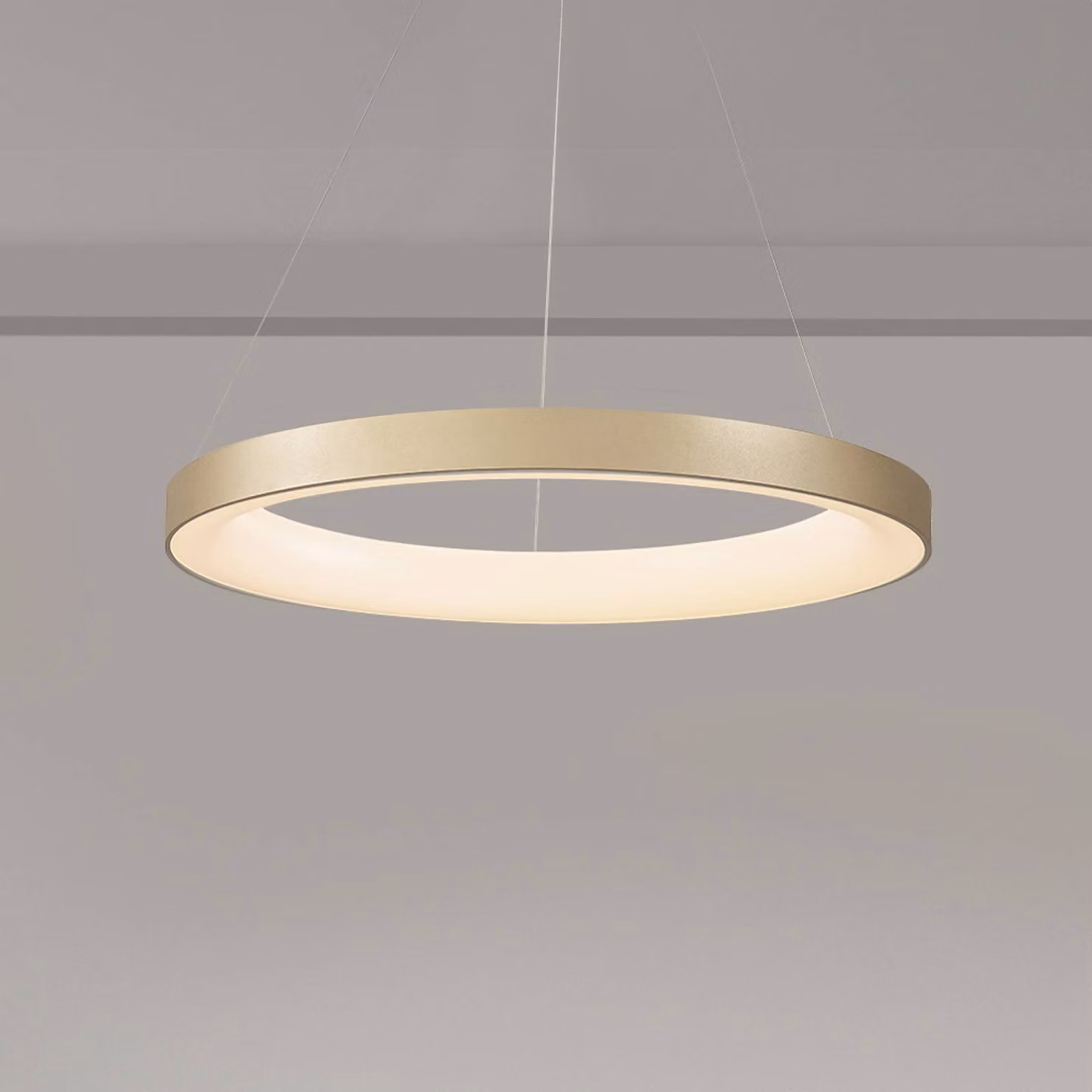 Mantra Iluminación Lampada LED a sospensione Niseko II, Ø 50 cm, color oro, CCT dimmerabile, Ottone / Oro, Soggiorno / Sala da pranzo, Metallo, Moderno