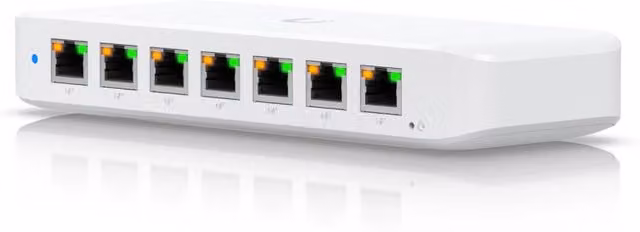 Switch Ubiquiti 8 Porte PoE L2 Compatto con 7 Porte GbE PoE+ e 1 Porta GbE 52W Bianco