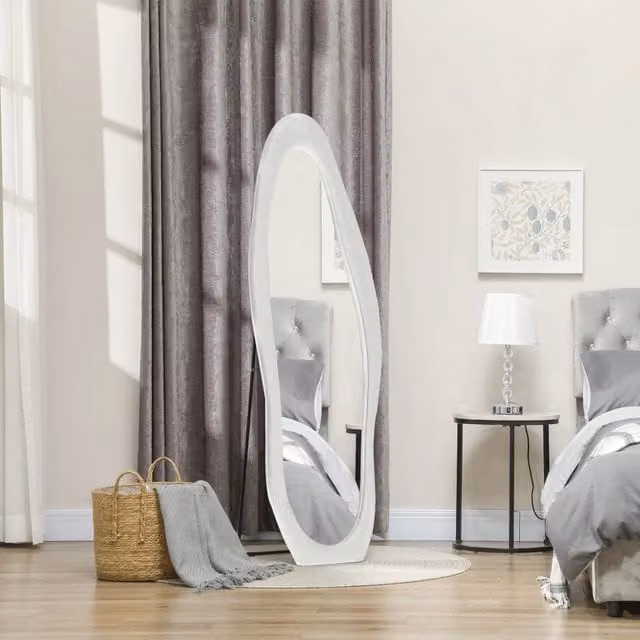 Specchio a figura intera REDOM bianco in vetro con supporto autoportante L: 50 cm, H: 160 cm