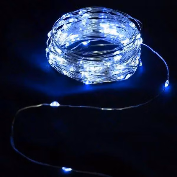 Catena luminosa in filo di rame, 5 metri, luce bianca fredda, alimentazione a batteria (3 batterie AA)
