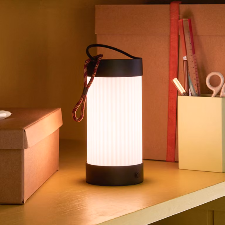 Hübsch Lampada da tavolo LED Camp nera, vetro, ferro, IP44 Camp, dimmerabile, Nero, Soggiorno / Sala da pranzo, Vetro