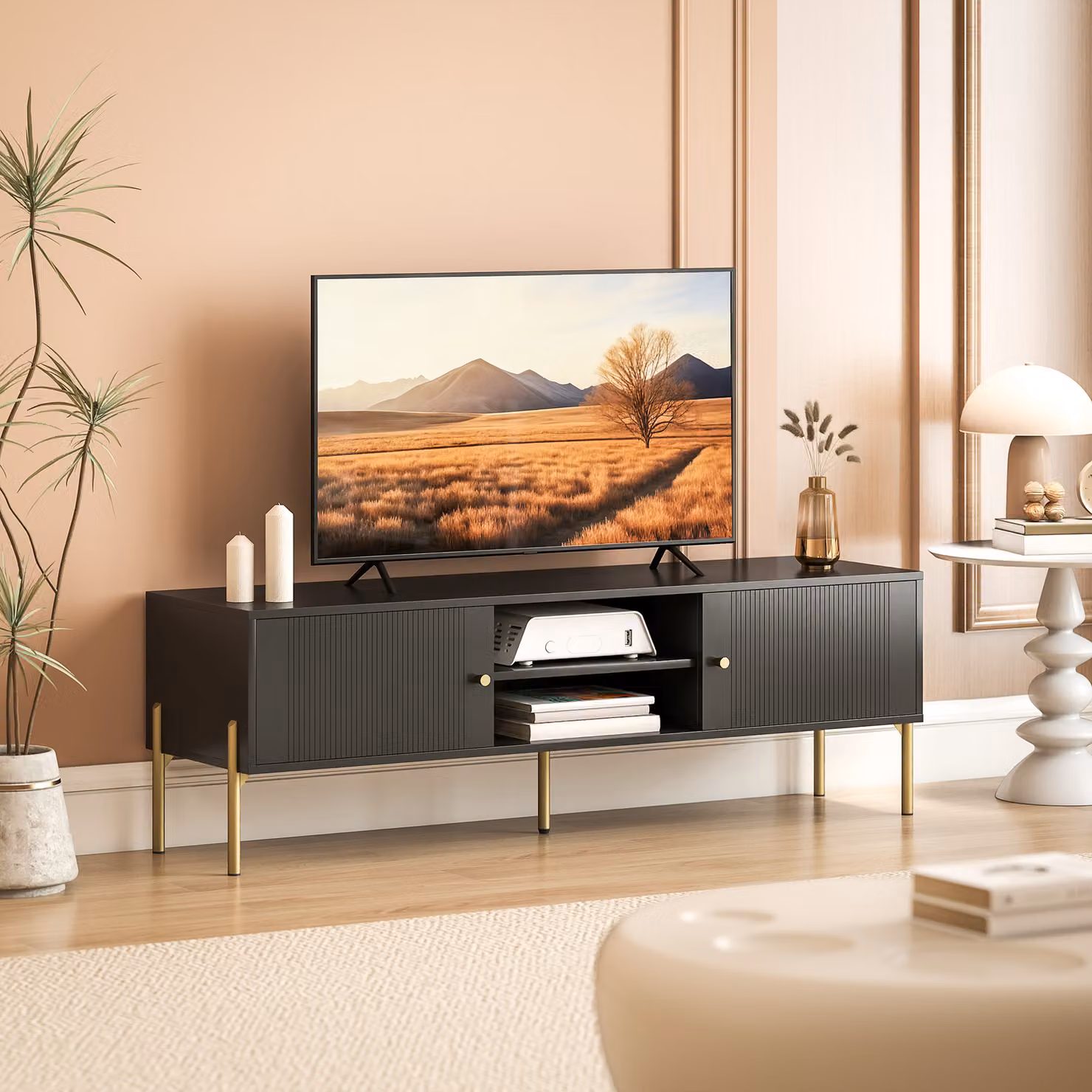 Mobile porta TV HOMCOM nero con ante cannellate e scomparti aperti per schermi fino a 165,1 cm, L: 140 cm, P: 38 cm, H: 45,9 cm – 2