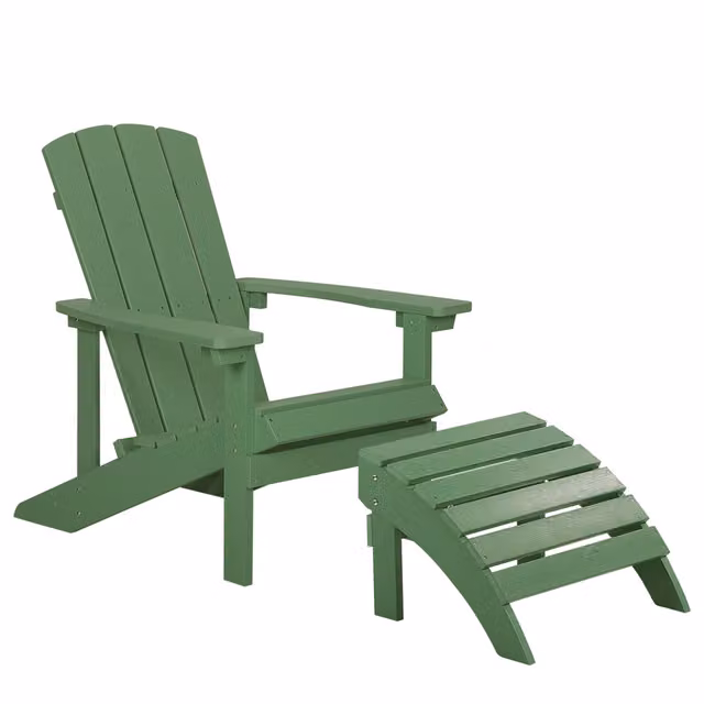 Sedia da giardino moderna BELIANI verde opaco in plastica e metallo con poggiapiedi H 88 cm x L 75 cm x P 88 cm
