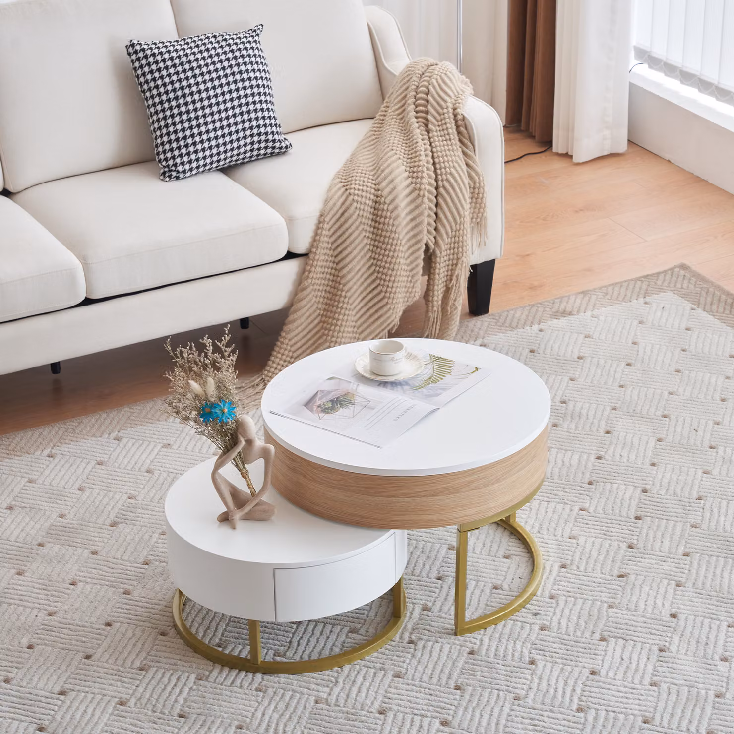 Tavolino moderno a 2 pezzi OKWISH - Piano sollevabile e 2 cassetti - Bianco e legno - 70x70x42/56,5 + 60x60x24 cm