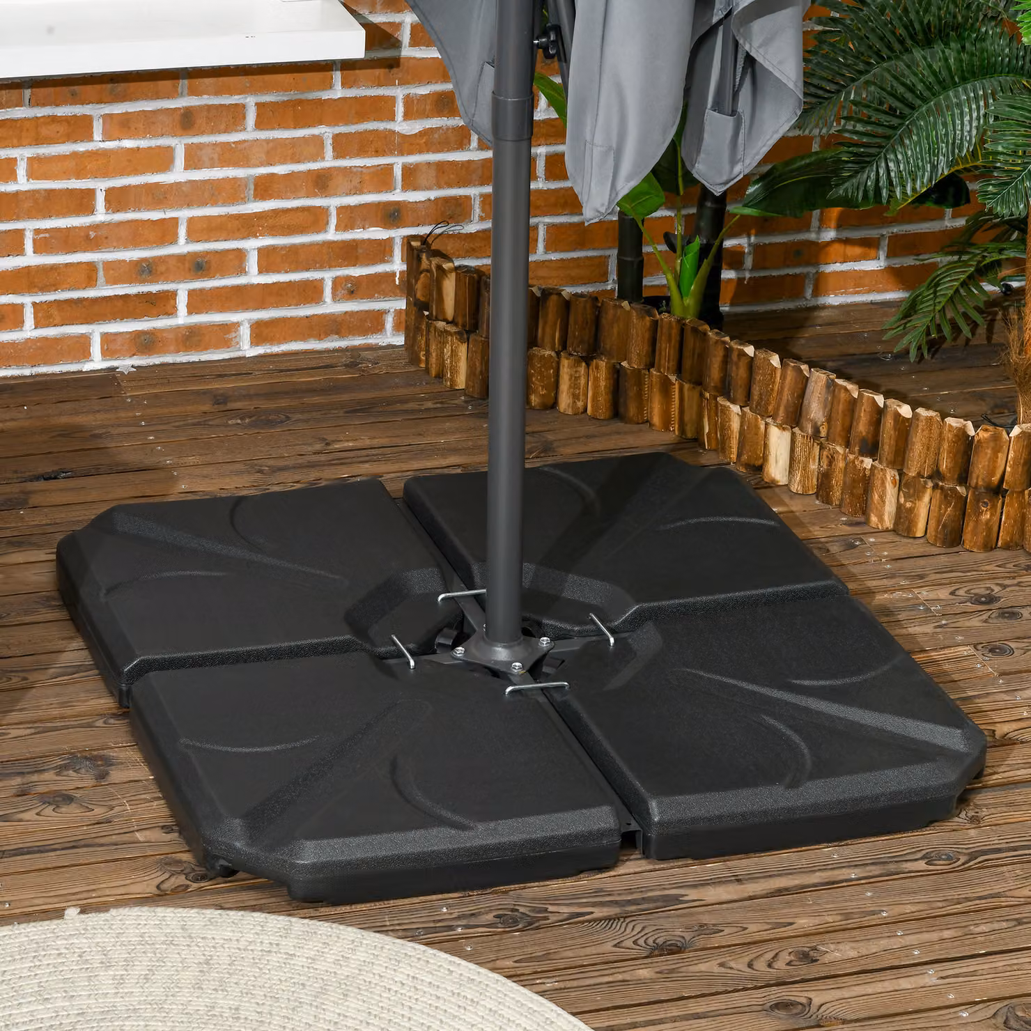 Base per ombrellone Outsunny in plastica HDPE nera, set da 4 pezzi riempibili con acqua o sabbia fino a 18 kg, L/P/H: 103 x 103 x 8,3 cm – 2