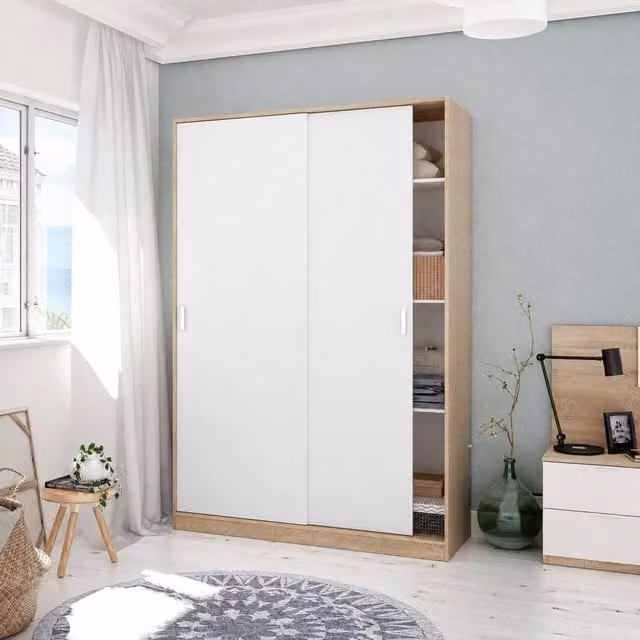 Armadio per camera da letto DMORA Adrenalin con 2 ante scorrevoli, ripiani interni e barra appendiabiti, L: 120 cm, P: 50 cm, H: 200 cm, Rovere e Bianco