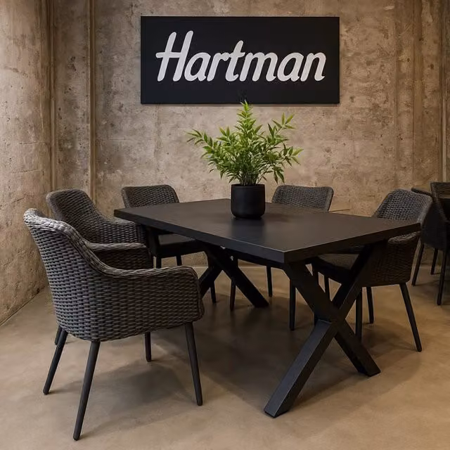 Sedia Poltrona AMADORA HARTMAN in Alluminio e Resina Intrecciata Antracite e Nero per Giardino Moderno