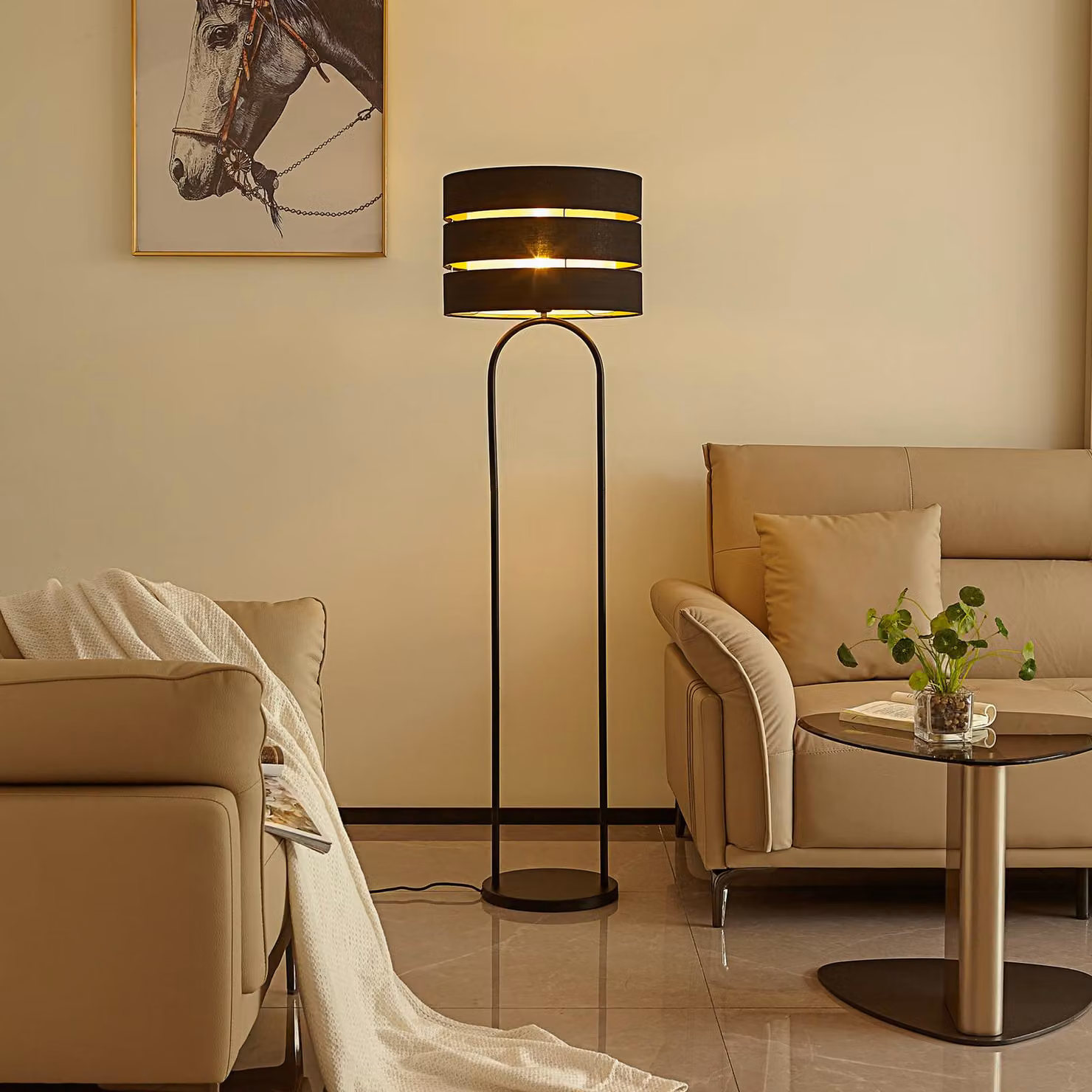 Lampada da terra Tsomo Lindby, Nero, Soggiorno / Sala da pranzo, Tessuto / Stoffa / Seta, Scandinavo, Lampada da terra