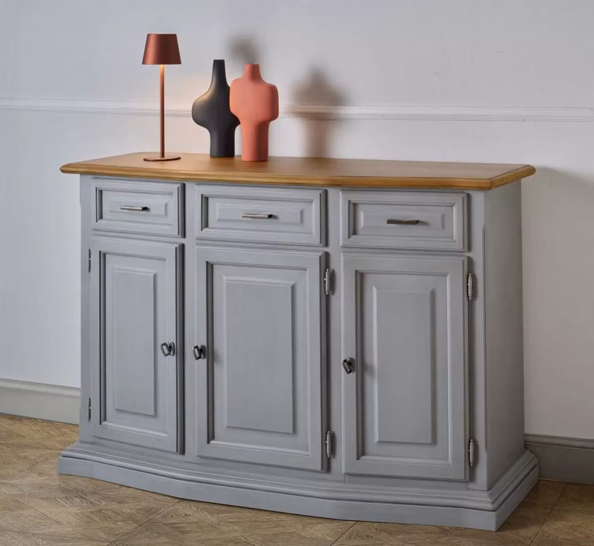 Madia credenza shabby chic Mobili 2G con 3 porte e 3 cassetti in legno grigio e noce L: 126 cm, P: 38 cm, H: 86 cm – 2