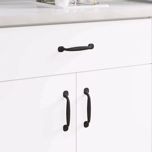 Set di 250 maniglie per mobili bow vidaXL in alluminio nero opaco L: 13,0 cm, P: 1,94 cm, H: 2,23 cm
