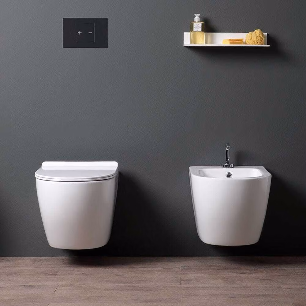 Set di sanitari sospesi in Vetroceramica con copriwc | Folk