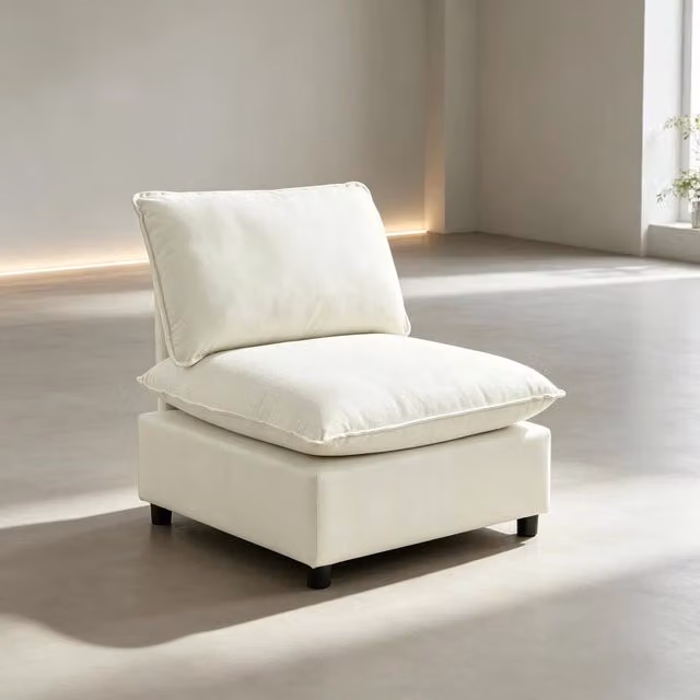 Poltrona lounge moderna, monoposto senza funzione reclinabile, ampia seduta con spessi cuscini, dimensioni 146x85x78 cm