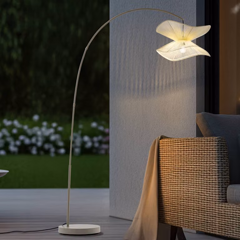 Lindby lampada da terra esterno Valdorin, beige, 199 cm, IP44 Valdorin, Crema / Ambra, Tessuto / Stoffa / Seta, Moderno