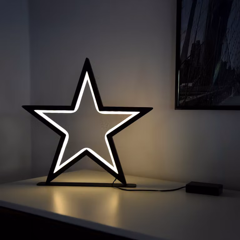 Stella LED in metallo nero - circa 34 x 33 cm - 70 LED bianco caldo / a batteria