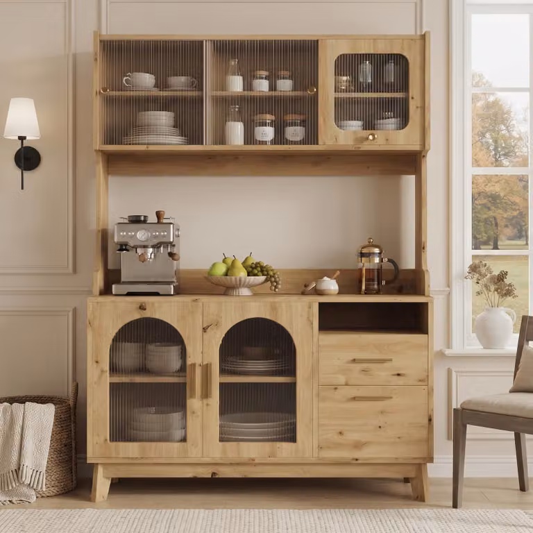 Mobiletto a più ripiani per la zona pranzo, credenze con presa di corrente integrata, mobile alto 120x40x178 cm, finitura in legno