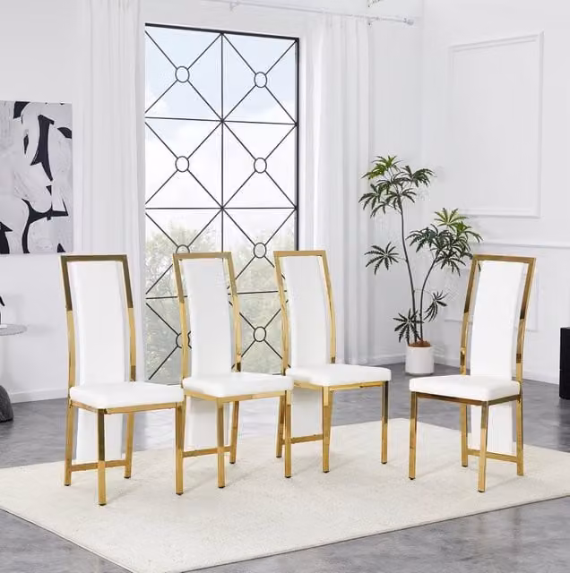 Set 4 sedie da pranzo in PU bianco con struttura in metallo oro; 109 cm