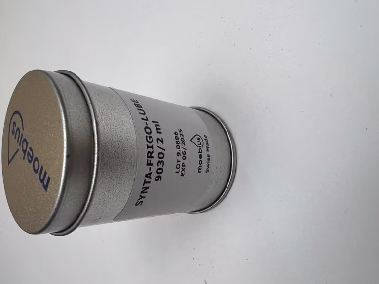 EXPIRED Moebius Synta-Frigo-Lube 9030 Olio Sintetico per Orologi