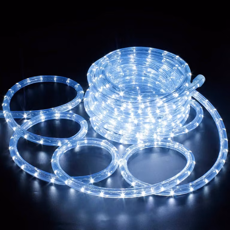 Striscia luminosa a LED, 10 metri, bianco freddo, grado di protezione IP65, angolo di illuminazione 360°, alimentazione 230V