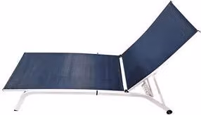 Lettino prendisole C Line Outdoor Copacabana Ipanema blu e bianco con struttura in acciaio verniciato e tessuto textilene con poggiatesta regolabile