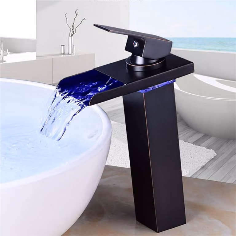 Rubinetto LED per bagno, miscelatore monocomando a cascata, colore nero, alta qualità