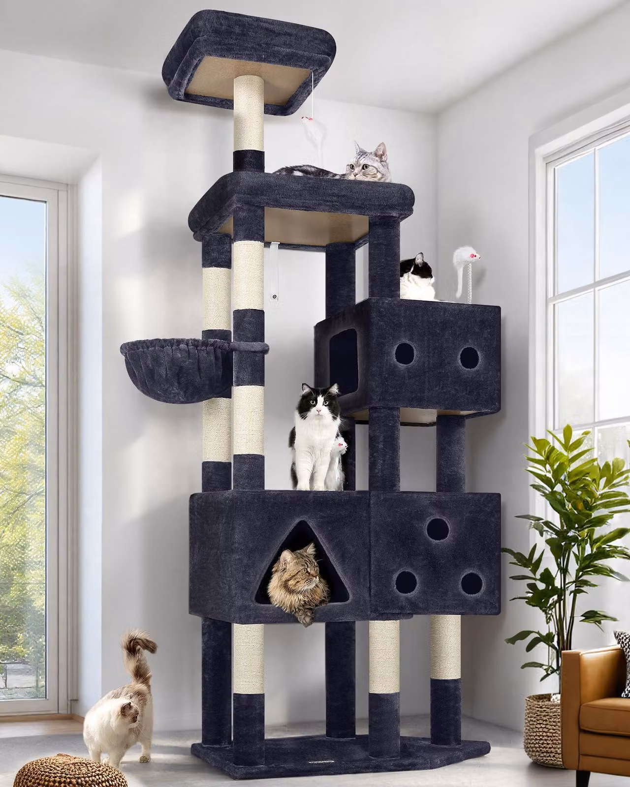 Albero per gatti di grandi dimensioni, con 3 ampie casette e una piattaforma imbottita