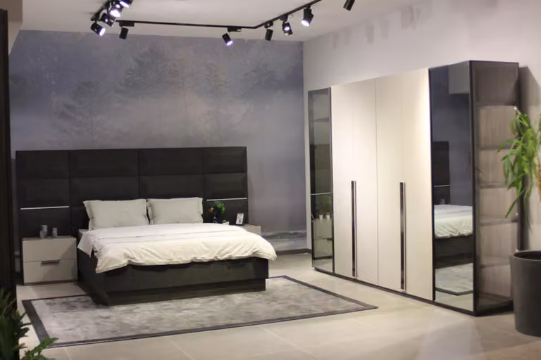 Komplett Schlafzimmer Möbel Set Bett 2x Nachttisch Schminktisch Spiegel 8tlg
