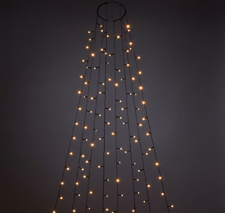 Konstsmide LED mantello per albero con anello Ø 11, 8 fili di 30 diodi color ambra, smerigliato, premontato, timer 8h, nero, 24V, per esterni (IP44), cavo nero - 6394-820