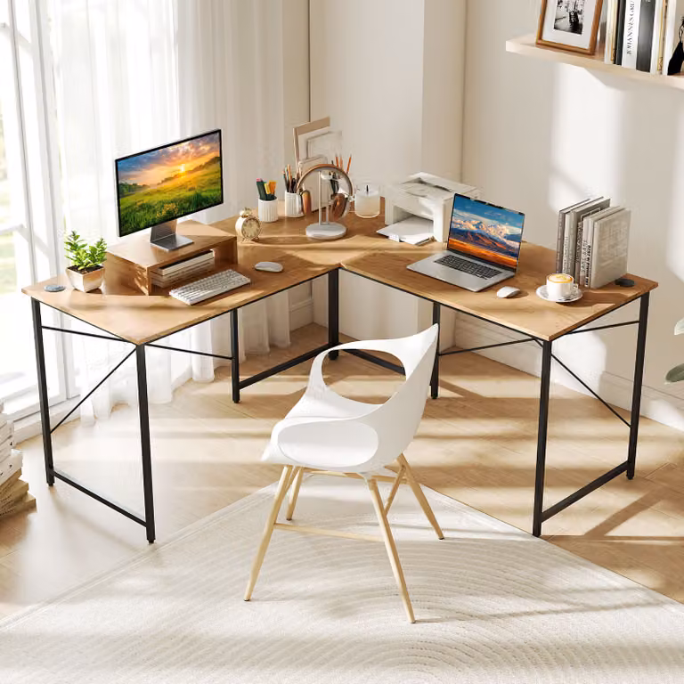 Scrivania angolare per ufficio Costway con supporto monitor, tavolo da lavoro convertibile per 2 persone in metallo e legno, colore naturale, L 240 cm