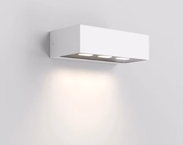 Forward Lampada da parete per esterni a LED con 3 luci asimmetriche, struttura in alluminio bianco e vetro trasparente, design moderno per giardino e facciate, 15,5W
