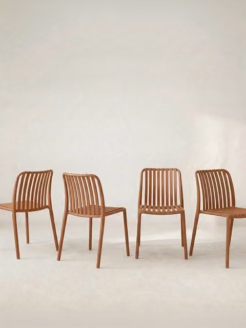 Set di 4 sedie da giardino Arola Kenay Home colore terracotta impilabili in plastica moderna