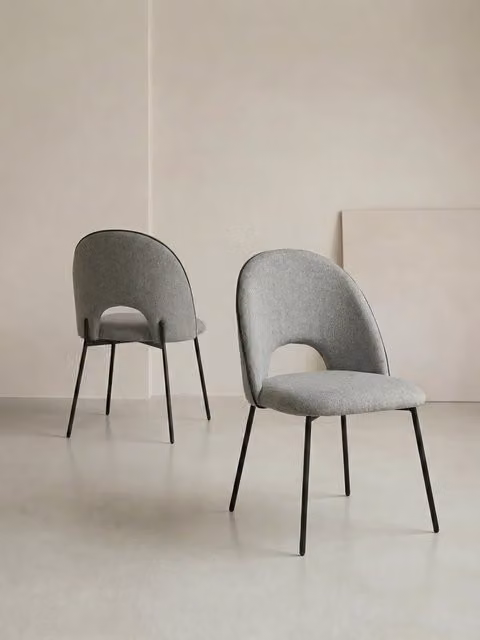 Set di 2 sedie imbottite Vilna Kenay Home grigie con profili neri e struttura in metallo per sala da pranzo e cucina