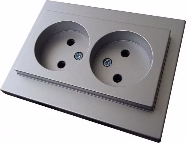 Liregus 2-Way Socket Įkl16-109/409 Met