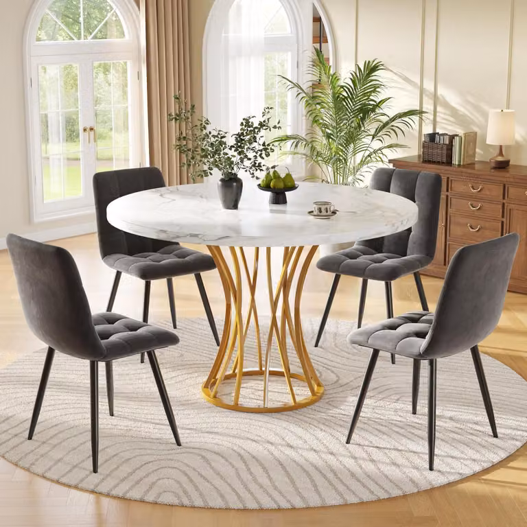 Set da pranzo composto da tavolo rotondo e 4 sedie, colore grigio, rivestimento in velluto, dimensioni 80x80x76 cm