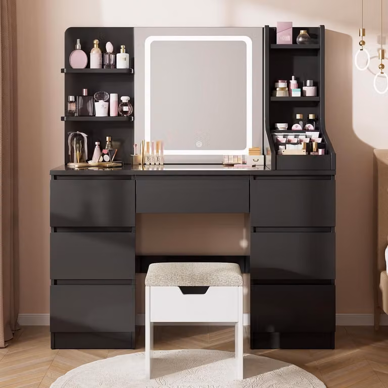 Comò da trucco con illuminazione a LED e sgabello, dimensioni 110x139x40 cm, colore nero. Include 7 cassetti, 4 ripiani e 3 vani
