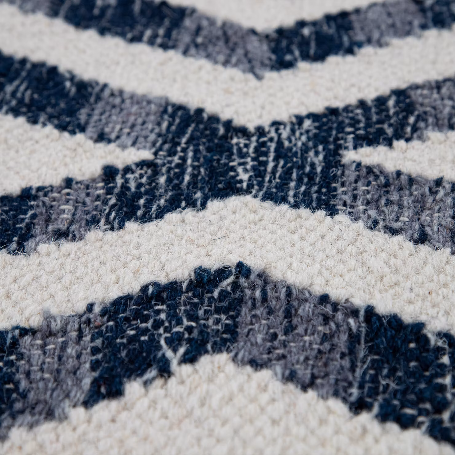 Tappeto Kenolia blu in lana e cotone con motivo a rombi, stile scandinavo, L: 120 cm x P: 170 cm – 4