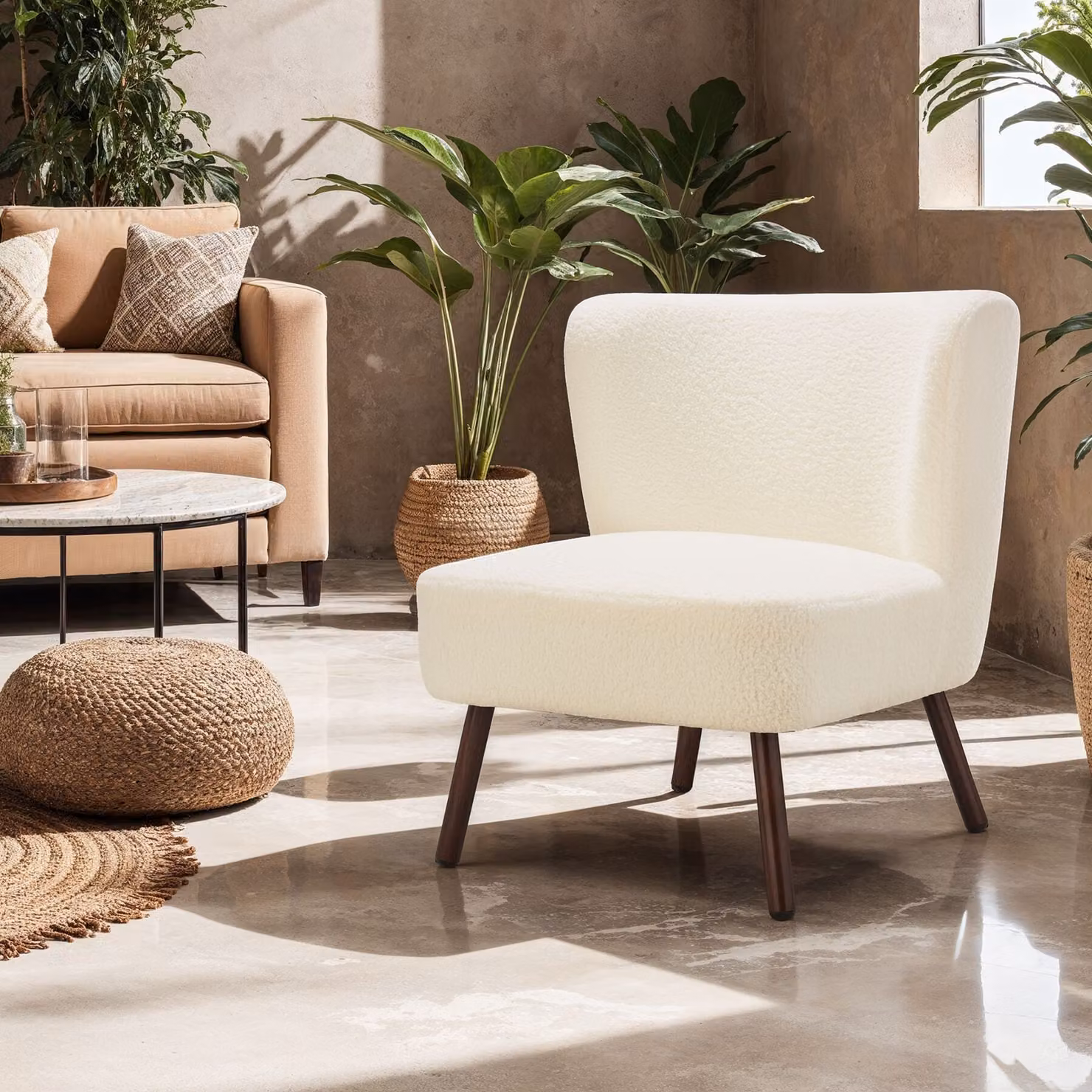 Poltrona da cocktail Teddy Robina di TecTake GmbH in bouclé bianco avorio con struttura in metallo – 1
