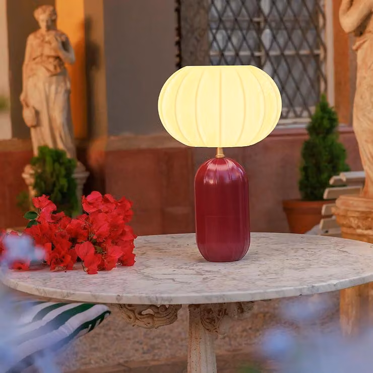 Lampada da tavolo LED Newgarden Rachel, alimentazione solare e a batteria, 45 cm, color borgogna