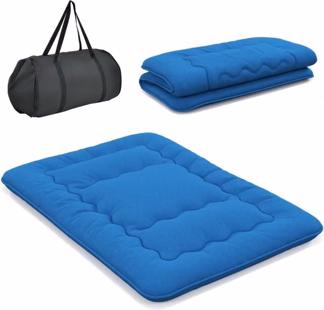 Materasso futon portatile Design Mania in microfibra blu con copertura lavabile e sacca da trasporto, L/P: 140 x 200 cm – 1