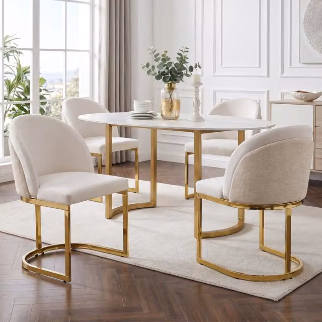 Set di 4 sedie da pranzo MIVRAY in ciniglia beige con gambe in metallo dorato lucido e schienale doppio imbottito