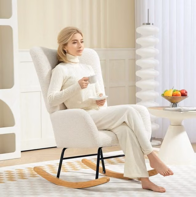 Poltrona a dondolo 70x94x100 cm crema， tessuto peluche， braccioli