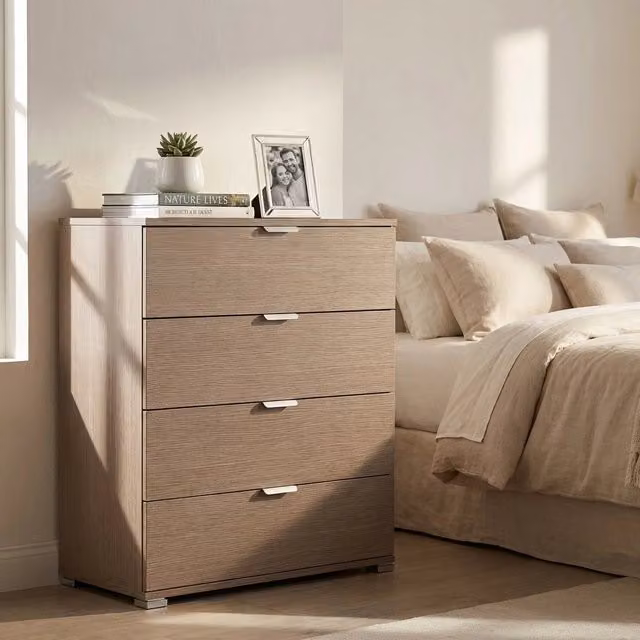 Cassettiera DAMIAN con 4 cassetti in legno composito beige opaco L: 75 cm, P: 38 cm, H: 85 cm