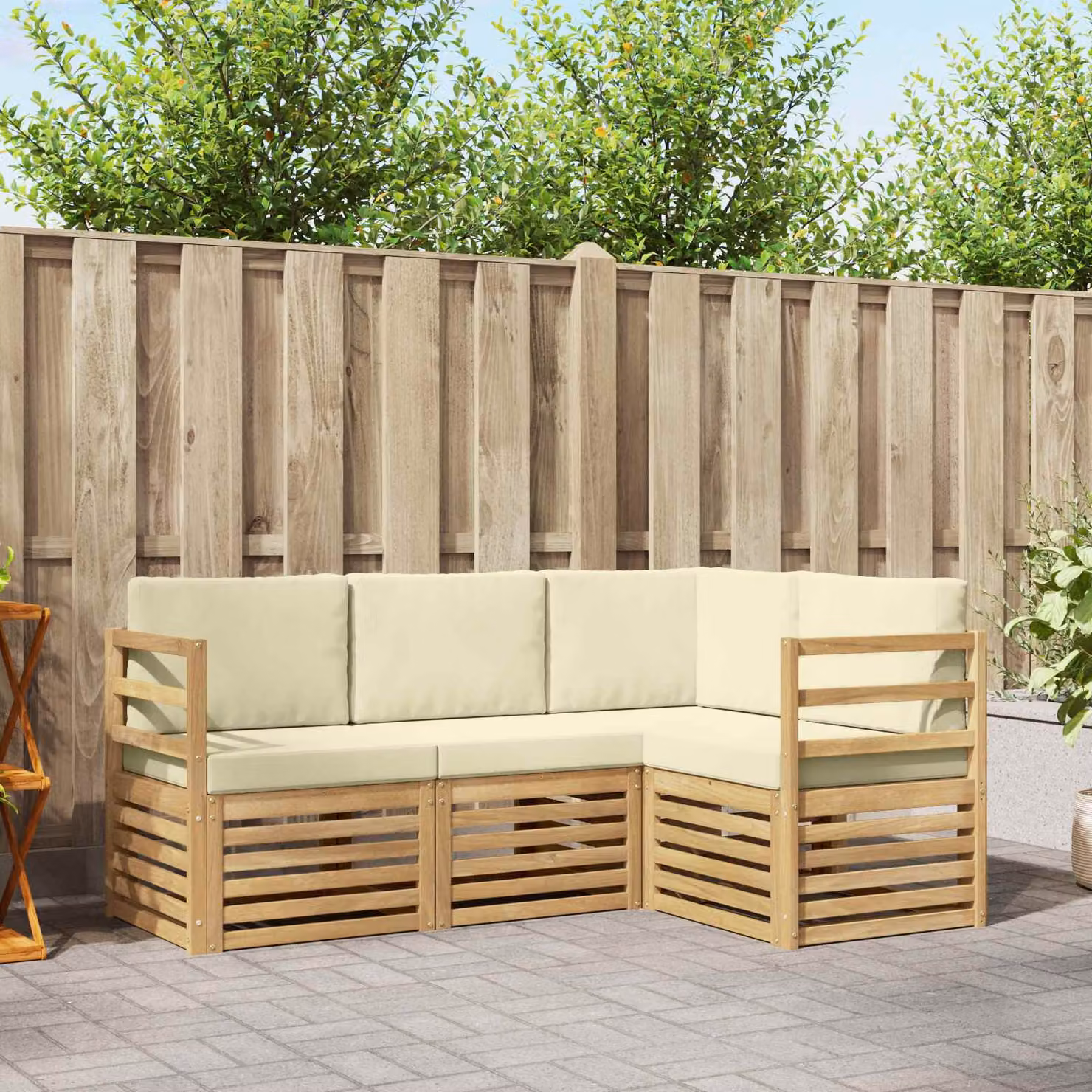 Set di divani da esterno vidaXL a forma di L in legno di acacia con cuscini inclusi, colori marrone, bianco e beige