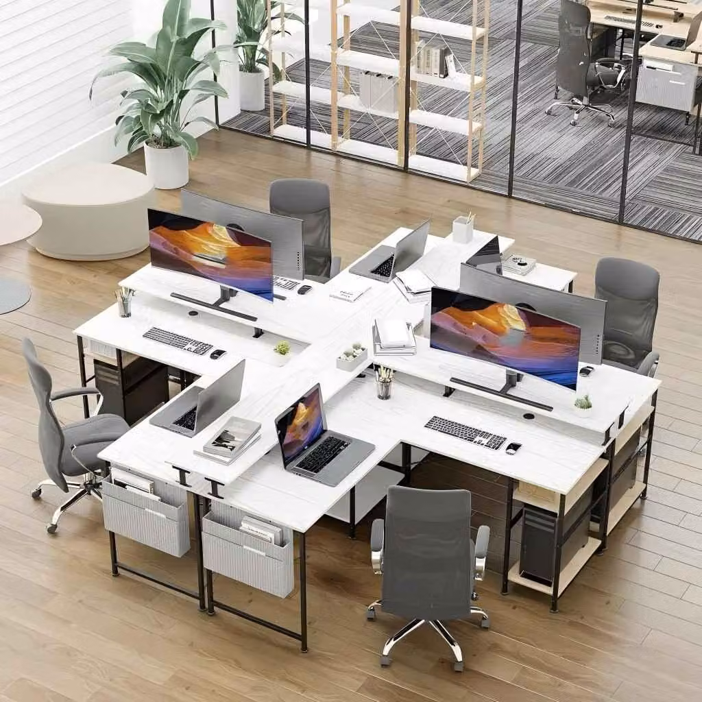 AIORBER, confezione da 4: Scrivania angolare a forma di L di grandi dimensioni con illuminazione LED e prese di corrente, scrivania per computer con supporto per monitor e ripiani - Bianco