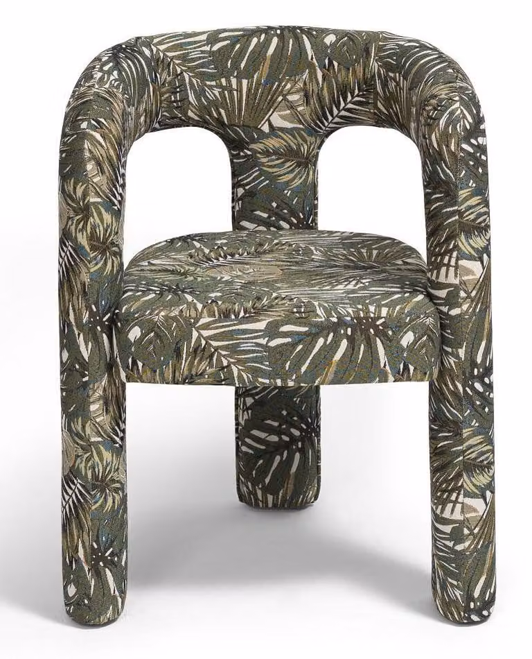 Sedia, design tropicale, tessuto verde con motivo, forma scultorea, comfort, moderno
