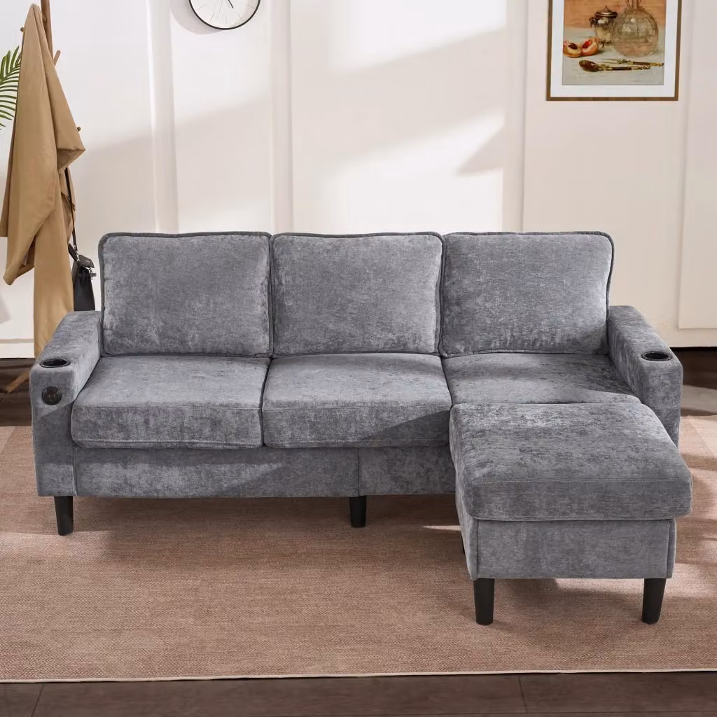 Divano angolare reversibile MIVRAY in tessuto grigio con pouf, portabicchieri e prese USB/Type-C, L/P/H: 202 x 137 x 80 cm – 2