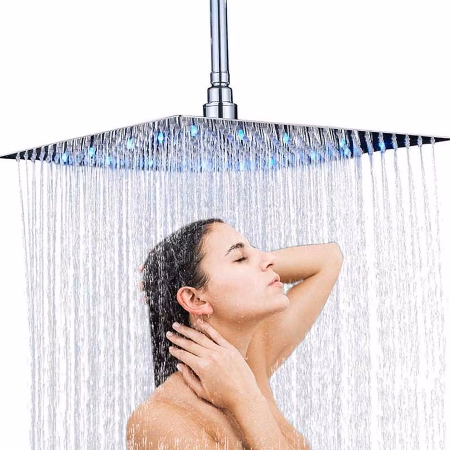 Doccia a pioggia quadrata da 12 pollici con LED, autopulente, dotata di 324 ugelli anticalcare, a risparmio idrico, in acciaio inossidabile cromato, regolabile a 360°